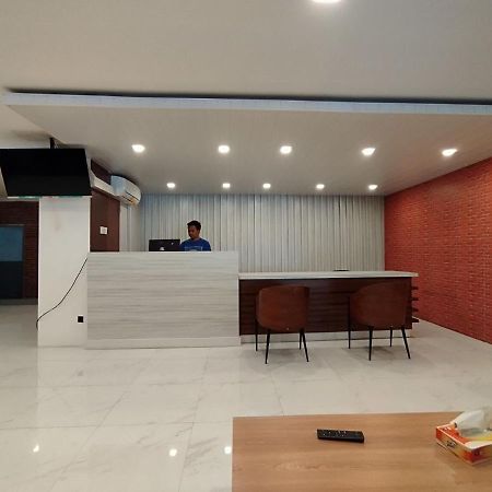 Hotel Syariah Selamat Sukabumi Bagian luar foto