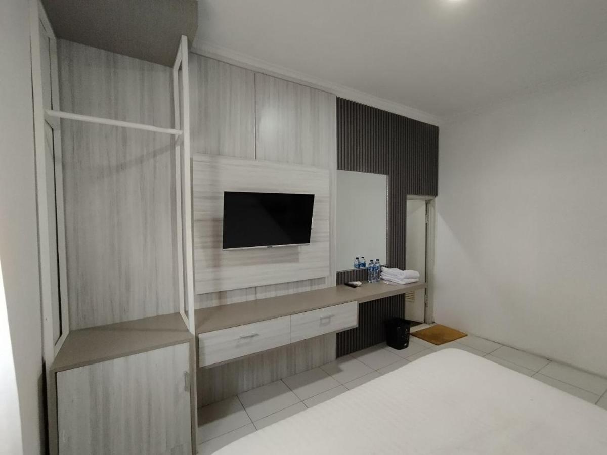 Hotel Syariah Selamat Sukabumi Bagian luar foto