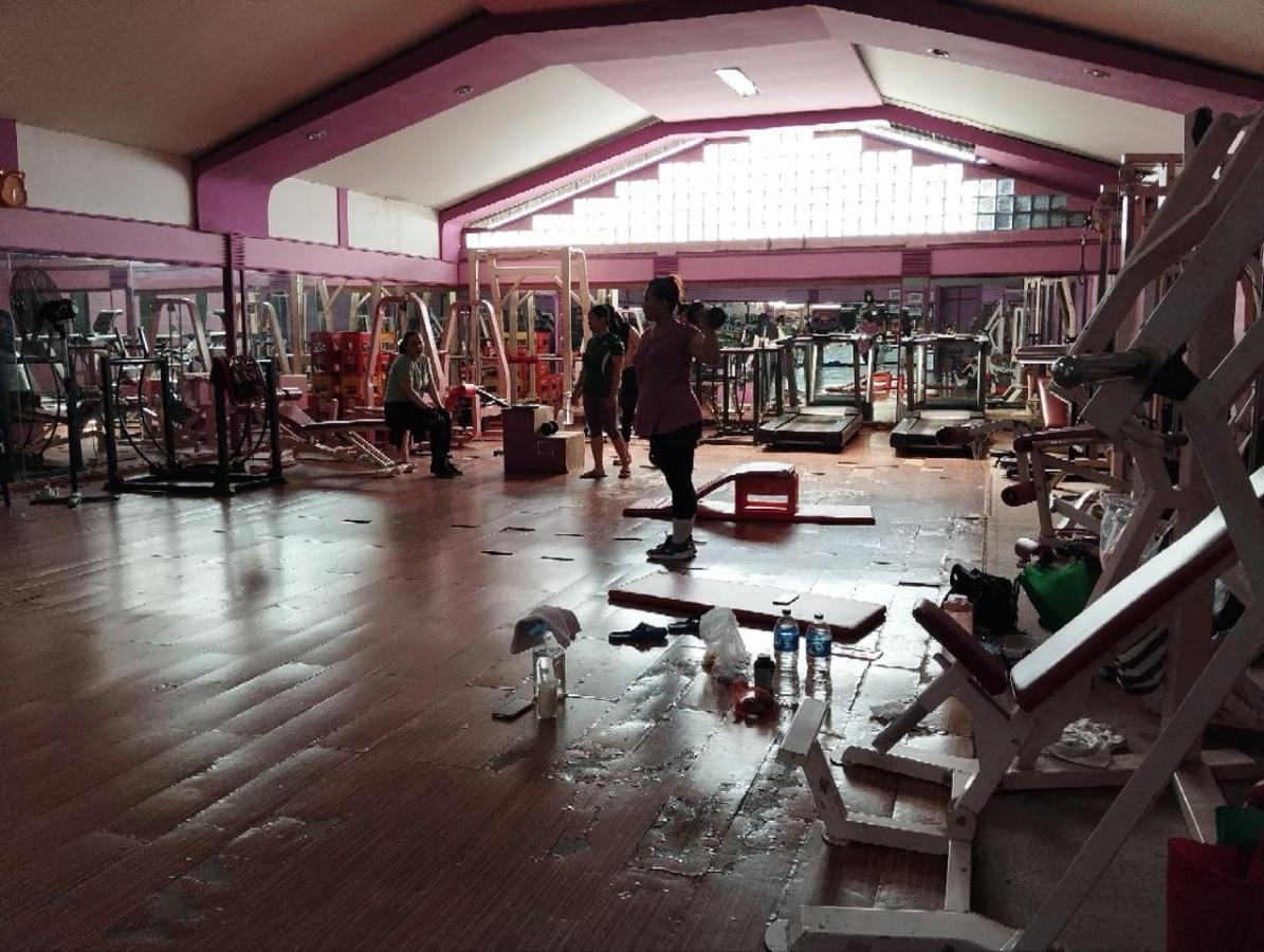 Hotel Syariah Selamat Sukabumi Bagian luar foto