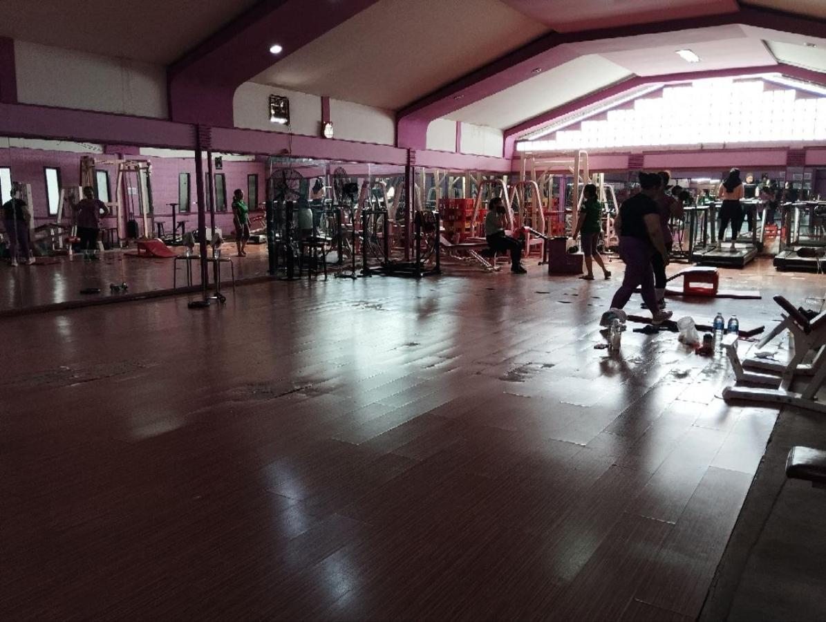 Hotel Syariah Selamat Sukabumi Bagian luar foto