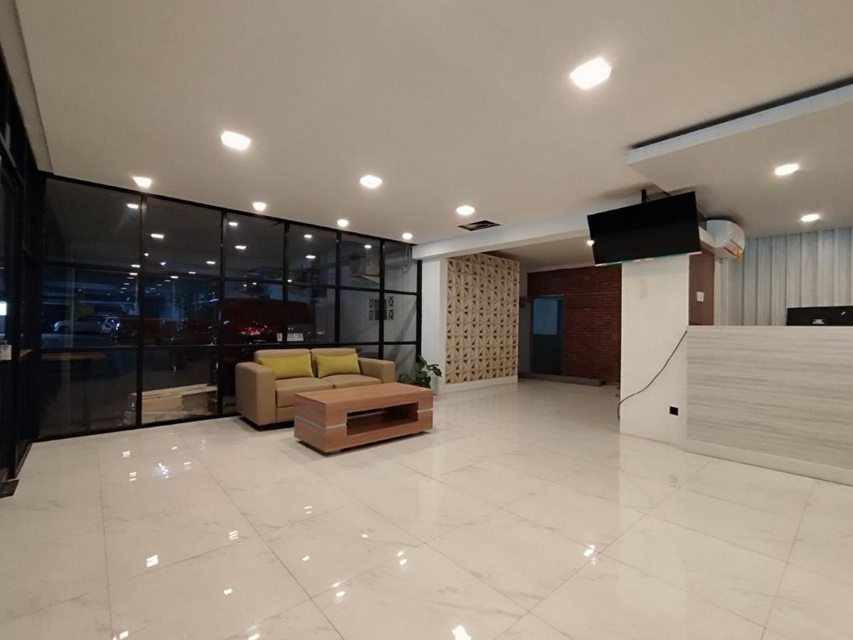 Hotel Syariah Selamat Sukabumi Bagian luar foto